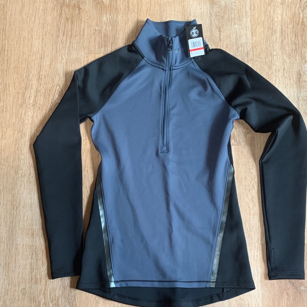Under Armour Black and Gray Coldgear Fitted top